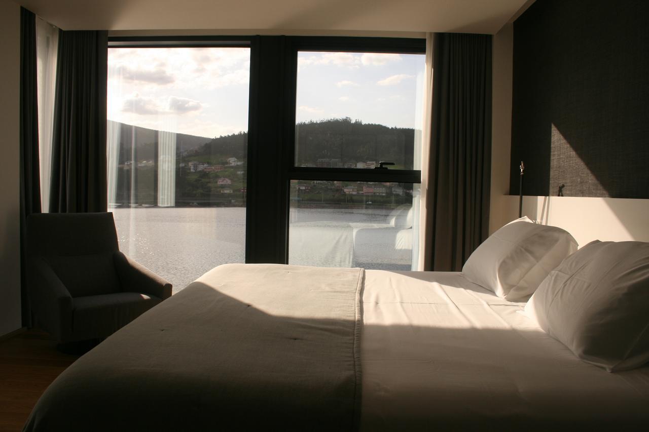 Hotel U Вивейро Экстерьер фото